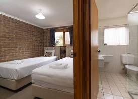 The Hahndorf Lodge 2