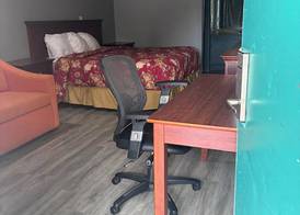 Home Town Inn 3