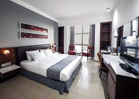 The Avenue Suites - Guest Room 4