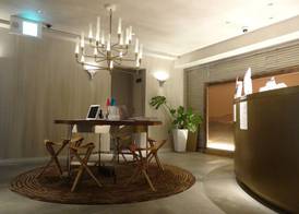 The Wall Hotel 3