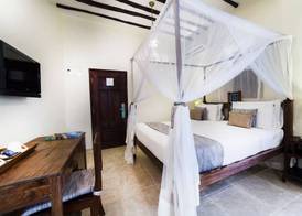 Maru Maru Hotel 4