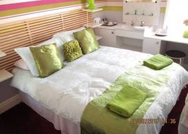 The Garnett Hotel 4