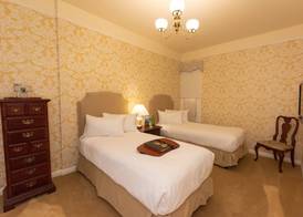 Stanyan Park Hotel 5