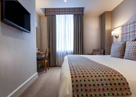 White Hart Hotel & Apartments 5