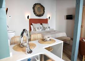 Honest Sevilla Apartments 3