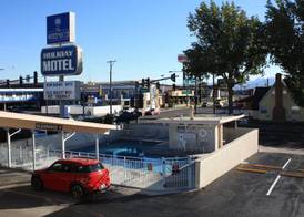 Winnemucca Holiday Motel 2