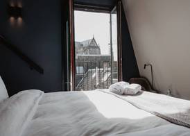 The Nox Hotel 5