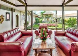 Tanoa Skylodge Hotel 3