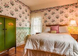 The Swan House 3