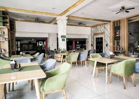 Melasti Kuta Beach Hotel & Spa 2
