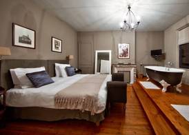 Hôtel La Licorne & Spa 3