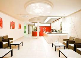 Cosmopol Hotel 2