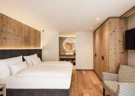 LA TRUGA Suite Apartments 3