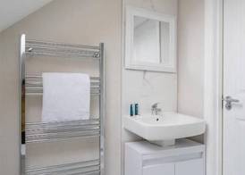 Central Belfast Apartments - The Utility Loft 4