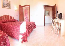 Hotel Euro Quiris 4