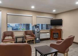 SureStay Hotel by Best Western Summersville 3