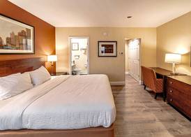 Hotel Boston 3