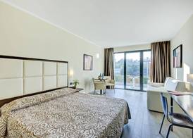 Parc Hotel 4