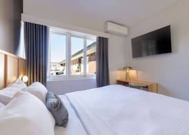 Kingsgrove Hotel 5