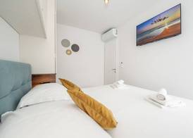 Salt & Stone - apartment with private pool 4