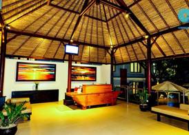 Ozz Hotel Kuta Bali manage by Ozz Group 5