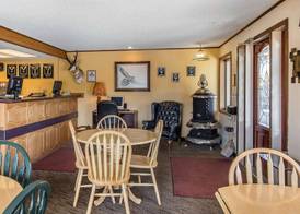 Rodeway Inn & Suites Pronghorn Lodge Lander 2