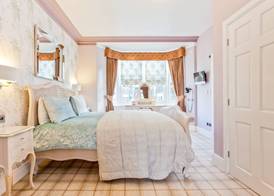 Bowness Bay Suites 3