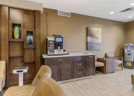 Best Western Plus Winnipeg West 4
