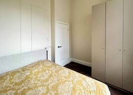 Stylish & Spacious 1 br Flat in Central Camden 2