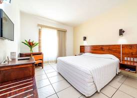 Hotel Castillo Huatulco & Beach Club 4