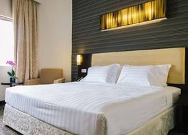 Hotel Royal Queens 2