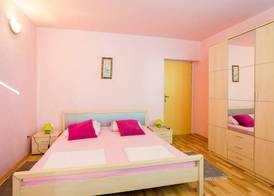 Apartments Sany 2