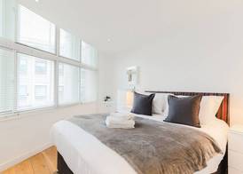Trafalgar Square by Excel Apartments 2