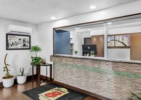 Super 8 by Wyndham Franklin 5