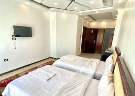 Enjoy Giza Pyramids Hotel 4