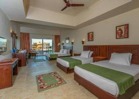 Laguna Beach Marsa Resort 5