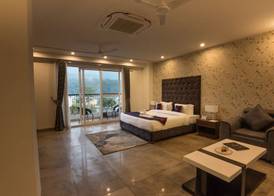 HOLYWATER Hotel by Ganga Kinare #150 mts from Ganga Ghat Rishikesh 5