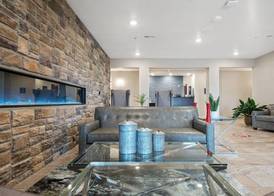 Cobblestone Hotel & Suites - Austin 5