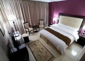 Petra Moon Hotel 5