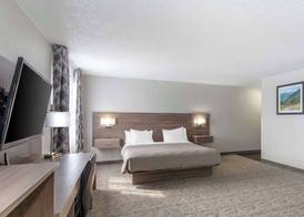 Quality Inn Ripley 5