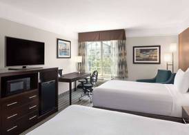 La Quinta by Wyndham Bakersfield North 5