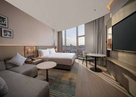 Holiday Inn Qingdao CBD by IHG 4
