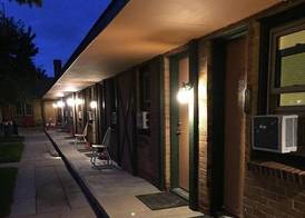 Cheyenne Motel 4
