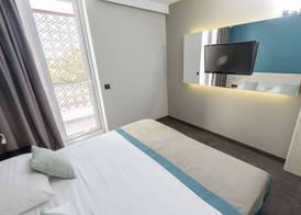 Hotel Kolovare 5