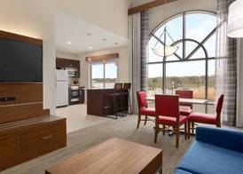Holiday Inn Express & Suites OPELIKA AUBURN by IHG 5