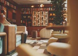 Mollie's Manchester 4