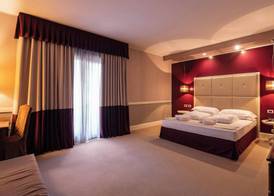 Blue Dream Hotel 4