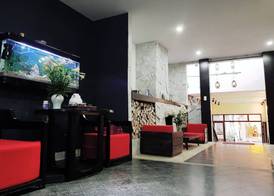 Phuong Nam Hotel 2