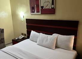 Whitehouse Msquare Hotel 5