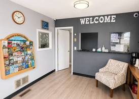 Royal Gateway Motel 4